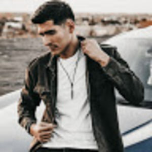 Meet your Posher, Jonathan